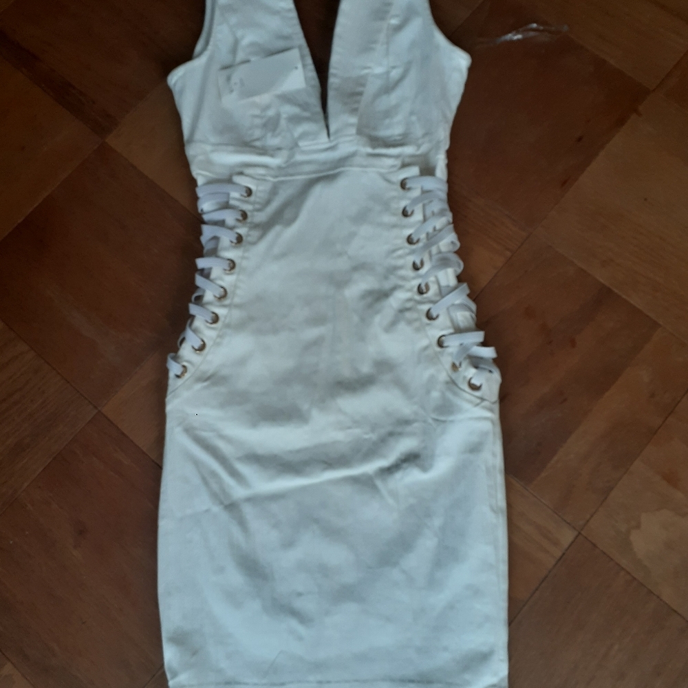 Hot And Delicous Cocktail Casual Small Ivory Dress